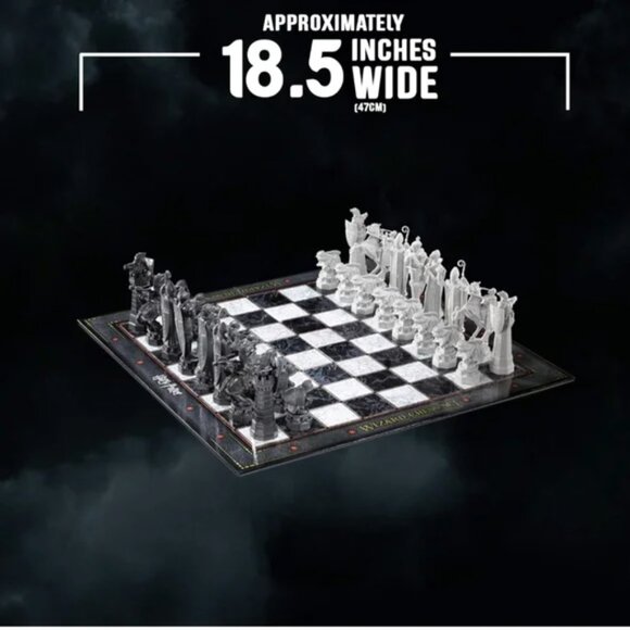 NIB Harry Potter Wizard Chess Set - Picture 3 of 4